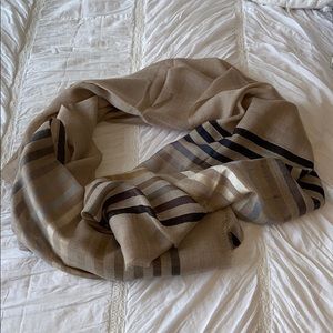 100% Cashmere Wrap
